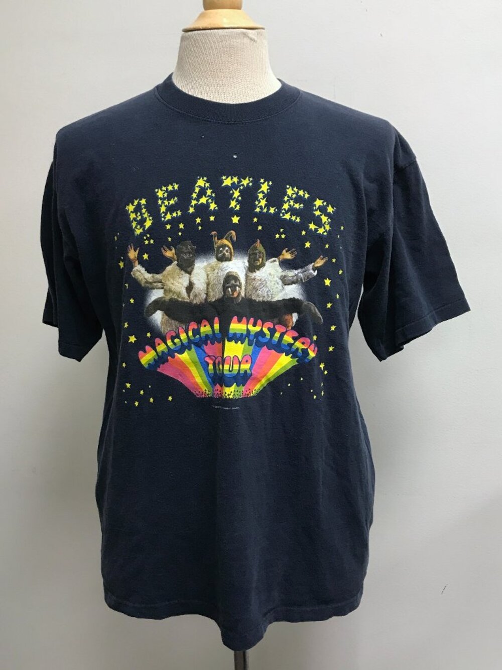 Beatles Magical Mystery Tour t shirt vintage cotton L Cronies 1997 navy blue